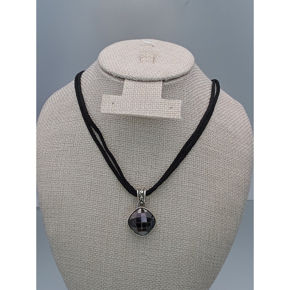 BRIGHTON Venus Rising Necklace  Merlot SWAROVSKI Crystal Black Satin W/ Dust Bag